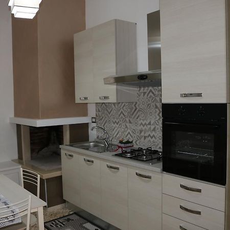 Via Bellini 57 Villa Aradeo Bagian luar foto