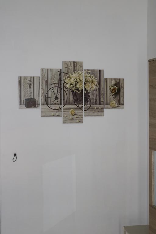 Via Bellini 57 Villa Aradeo Bagian luar foto